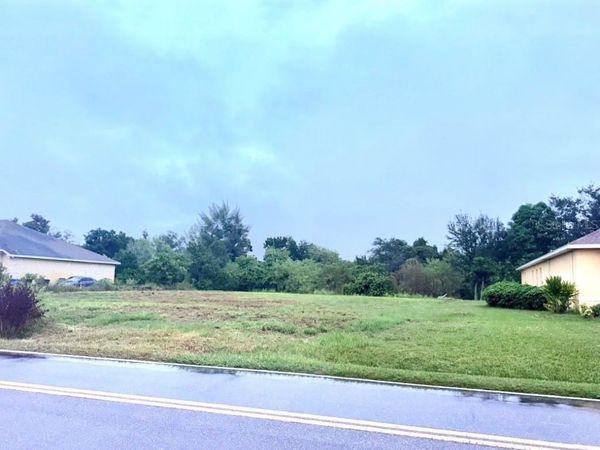 1102 6TH STREET SE, RUSKIN, FL 33570