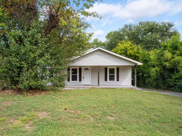 106 Champion Road, Rossville, GA 30741