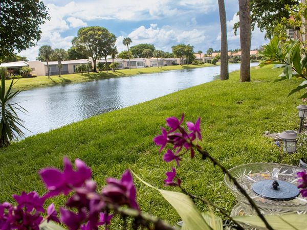 108 Lake Evelyn Drive, West Palm Beach, FL 33411