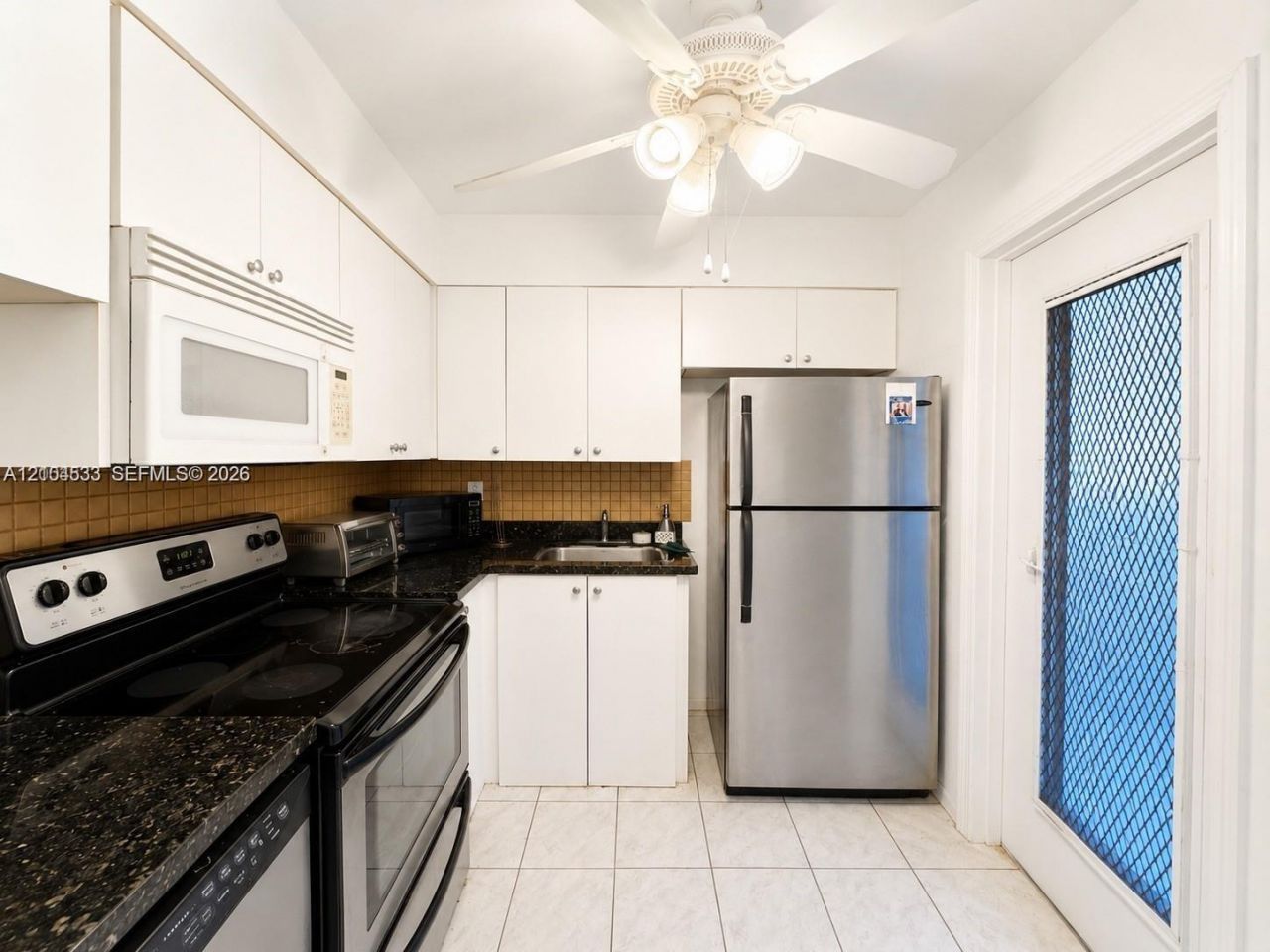 2800 NE 203rd St, Unit 3, Aventura, FL 33180 Photo