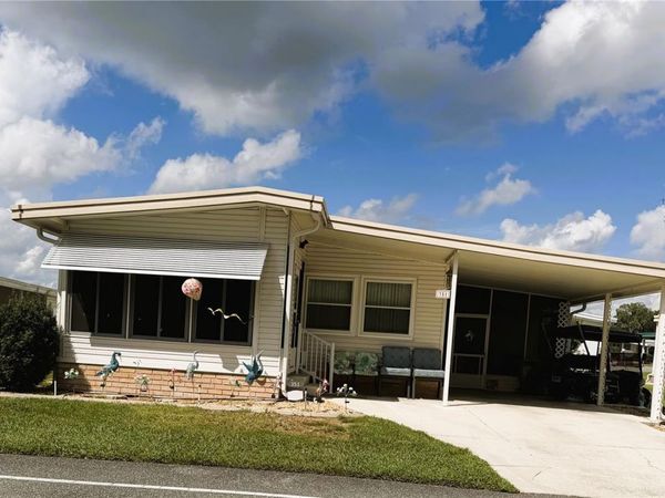 351 HAWTHORNE BOULEVARD , LEESBURG, FL 34748