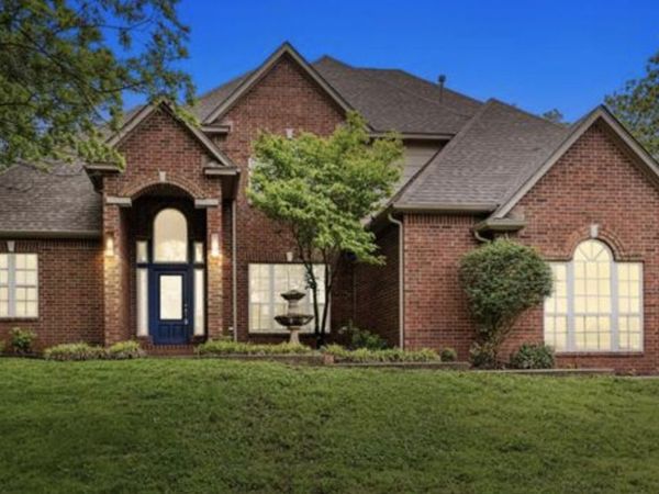 9892 E Shadowlake Drive , Claremore, OK 74017