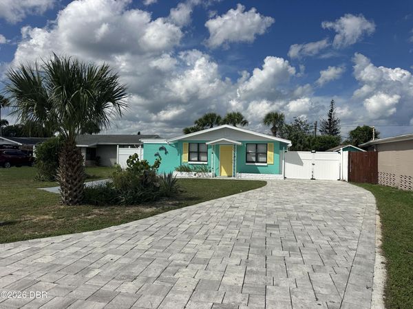 49 Alamanda Drive, Ormond Beach, FL 32176