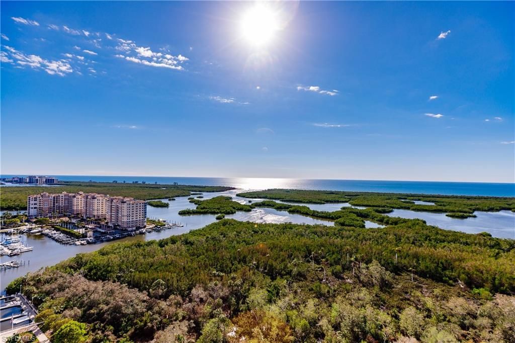 13915 Old Coast Rd , Unit PH01, Naples, FL 34110 Photo