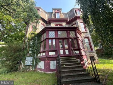 1521 MINERAL SPRING ROAD, READING, PA 19602
