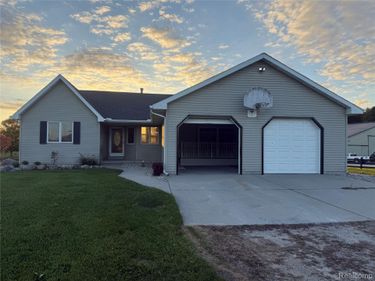 693 Sturdevant Road, Kimball Township, Mi 48074