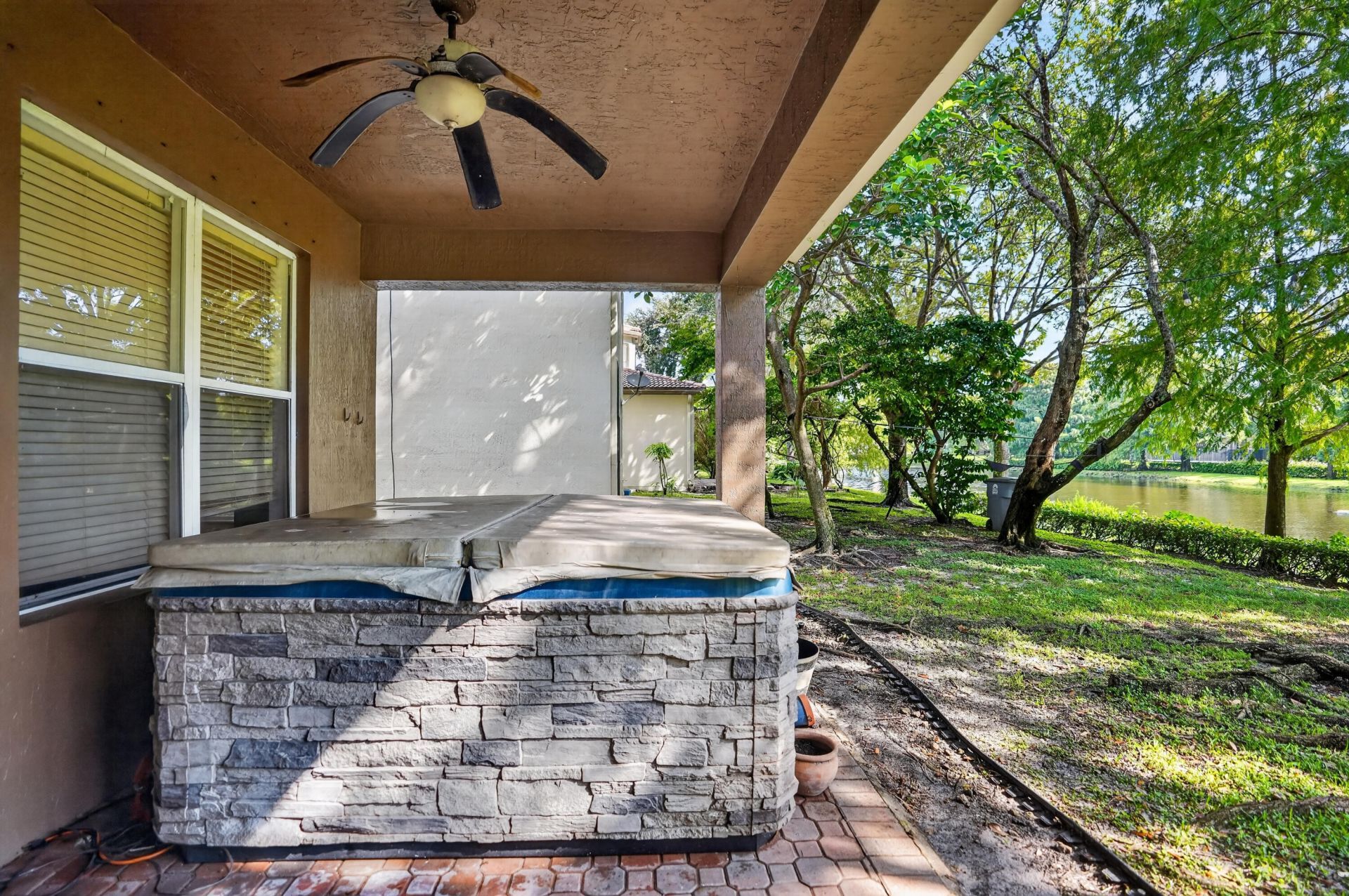 1036 Grove Park Circle, Boynton Beach, FL 33436 Photo
