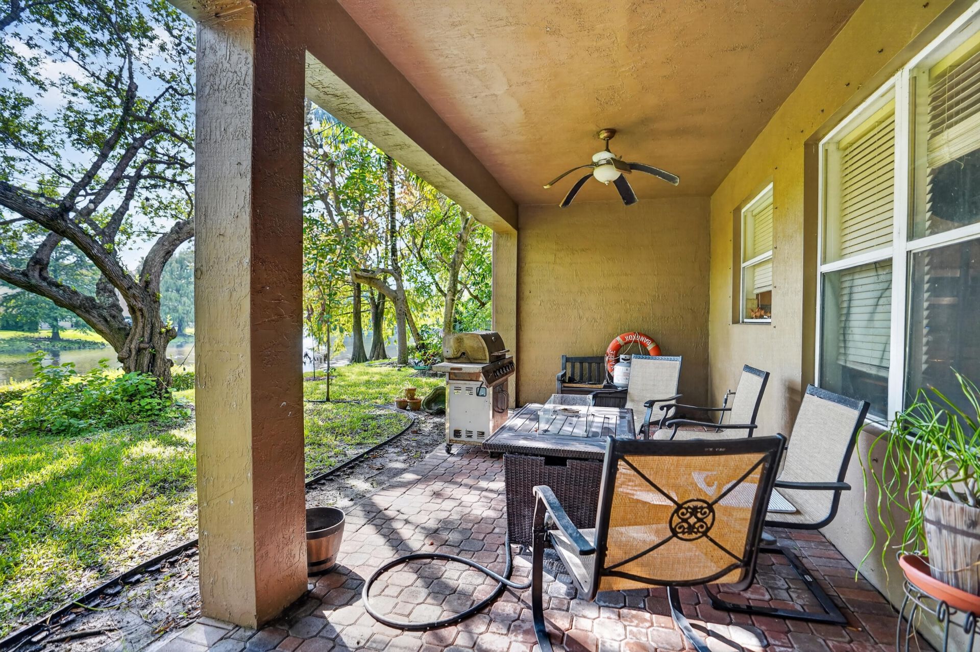 1036 Grove Park Circle, Boynton Beach, FL 33436 Photo