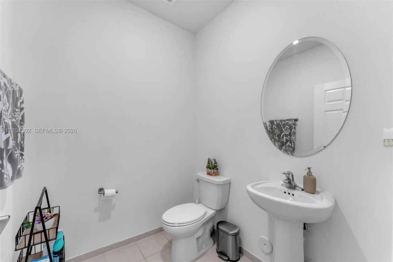 10317 SW 228th Ter, Miami, FL 33190 Photo