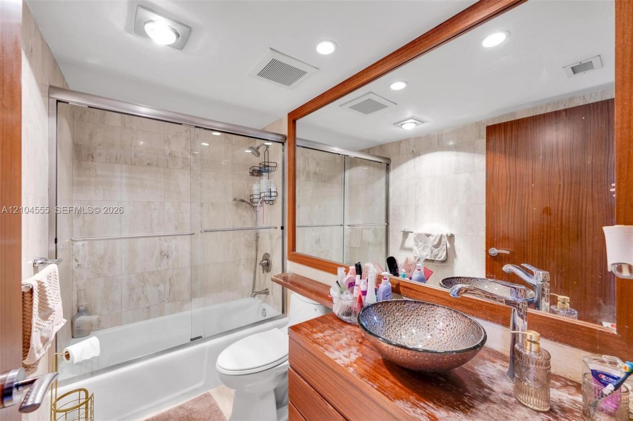 10175 Collins Ave, Unit 1207, Bal Harbour, FL 33154 Photo