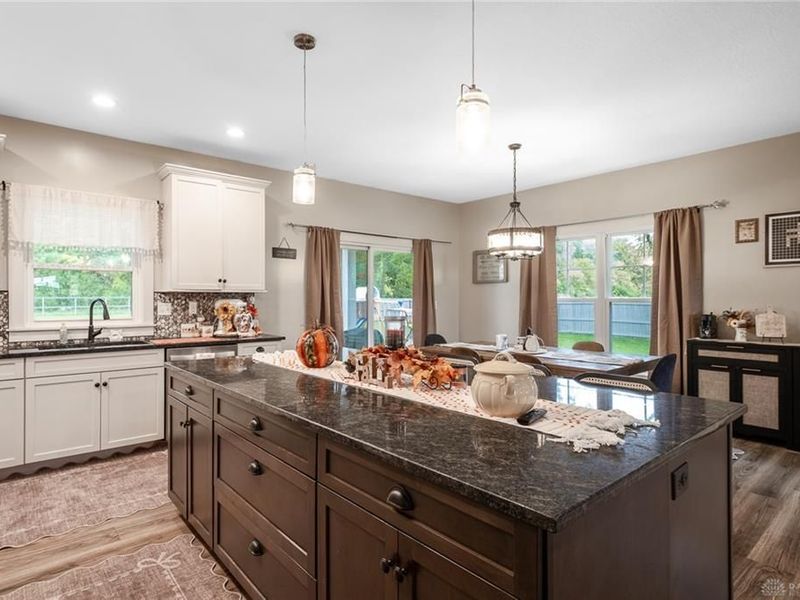 6123 S State Route 202, Bethel Township, OH 45371 Photo 6