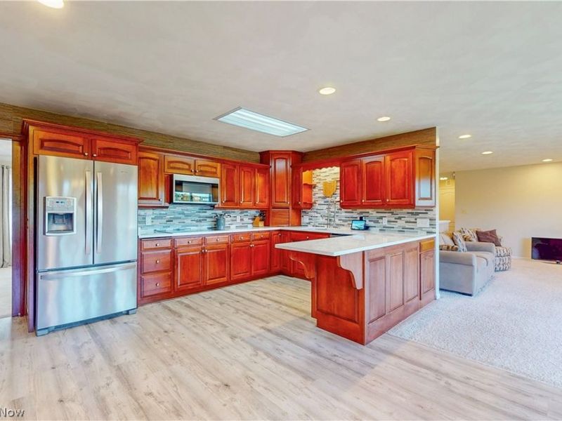 111 Avalon Estate, Wintersville, OH 43953 Photo 8