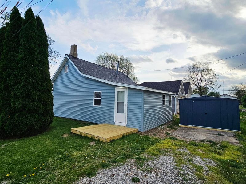 30 Market Street, Bloomingburg, OH 43106 Photo 4