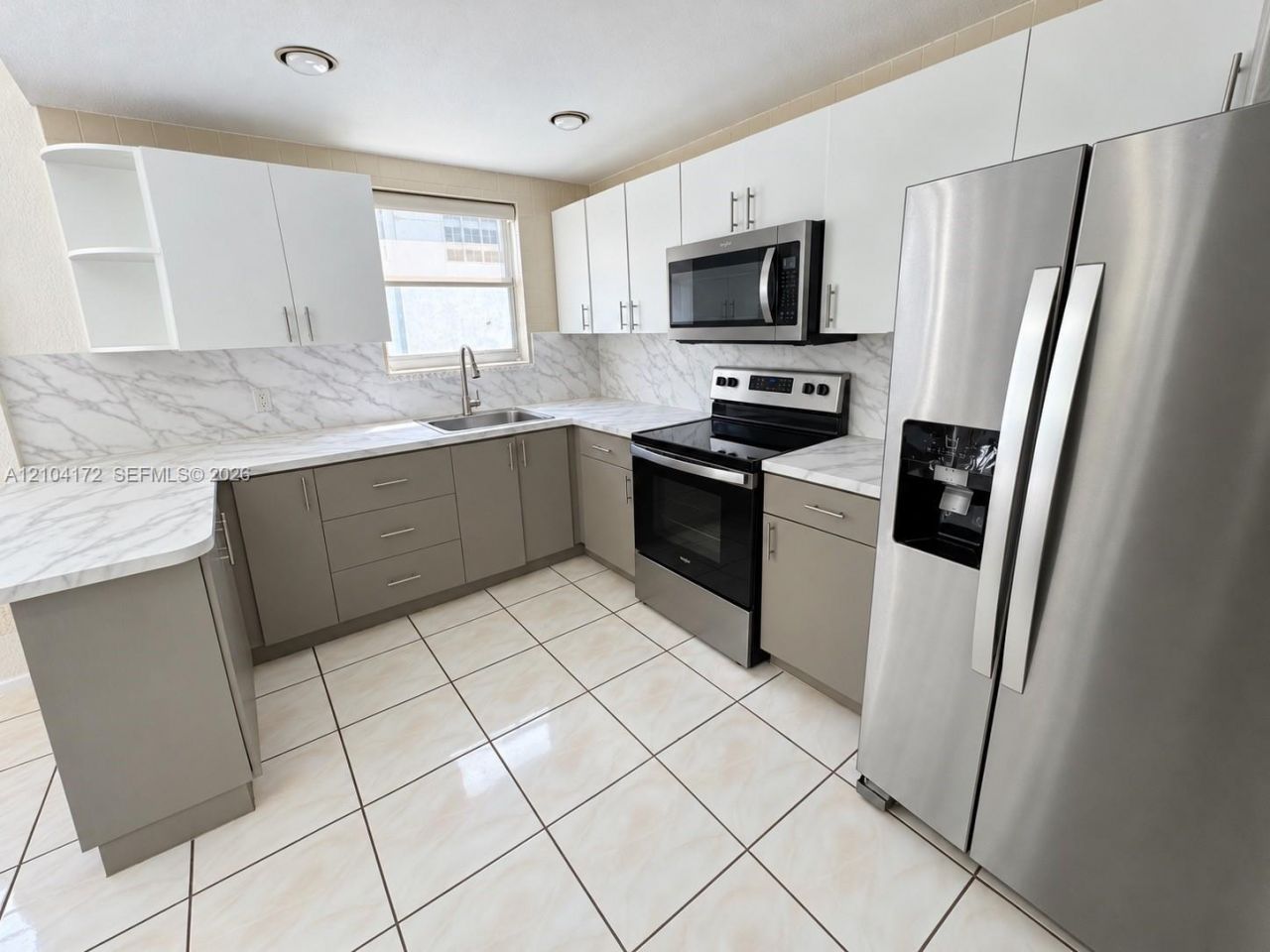 2829 Indian Creek Dr, Unit 410, Miami Beach, FL 33140 Photo