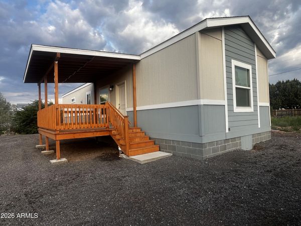 8581 JACKRABBIT Drive, Show Low, AZ 85901