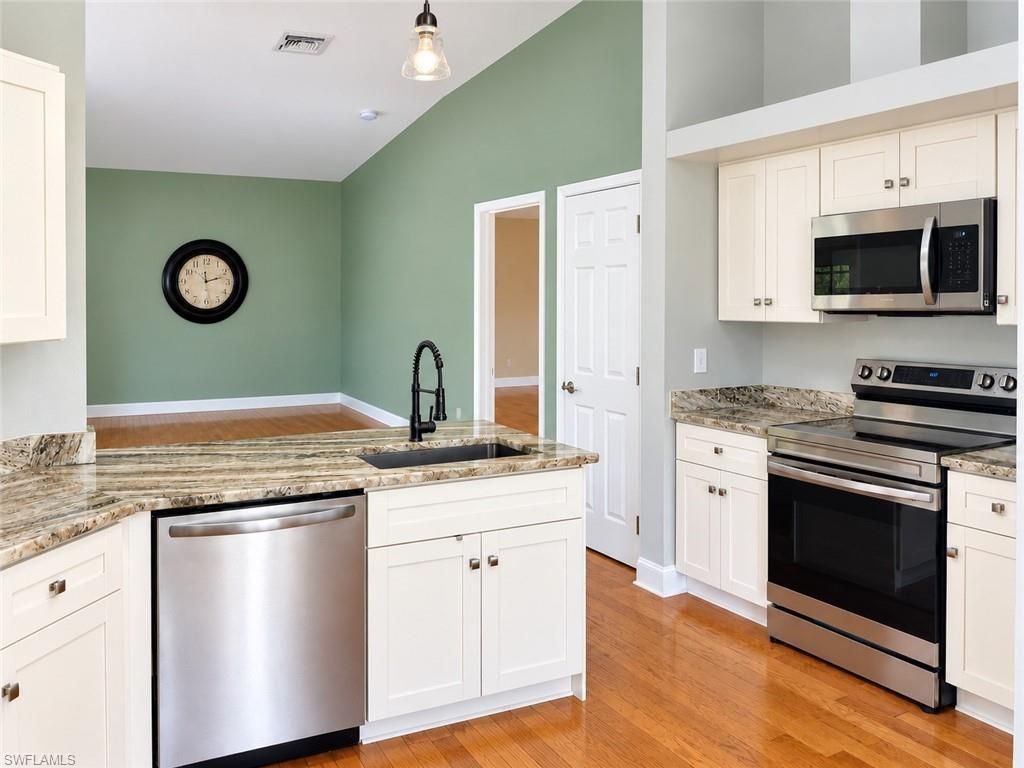 13370 Almond Dr, Fort Myers, FL 33908 Photo