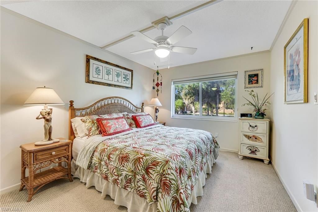 72 7th St S, Unit 202, Naples, FL 34102 Photo