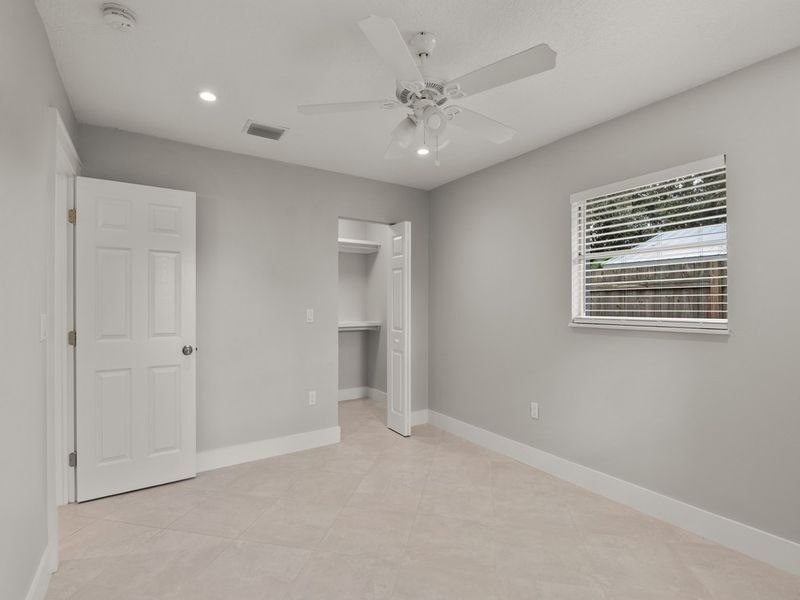 407 Easy Street , Sebastian, FL 32958 Photo