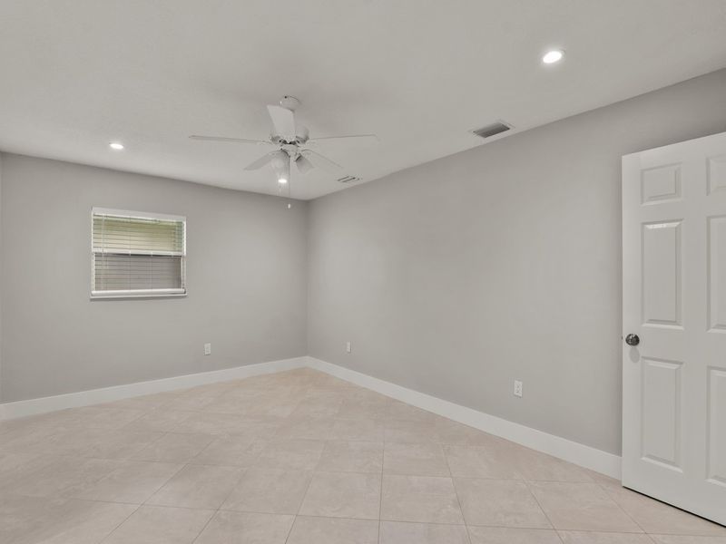 407 Easy Street , Sebastian, FL 32958 Photo