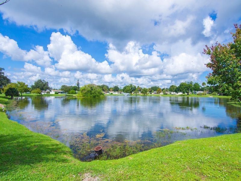 407 Easy Street , Sebastian, FL 32958 Photo