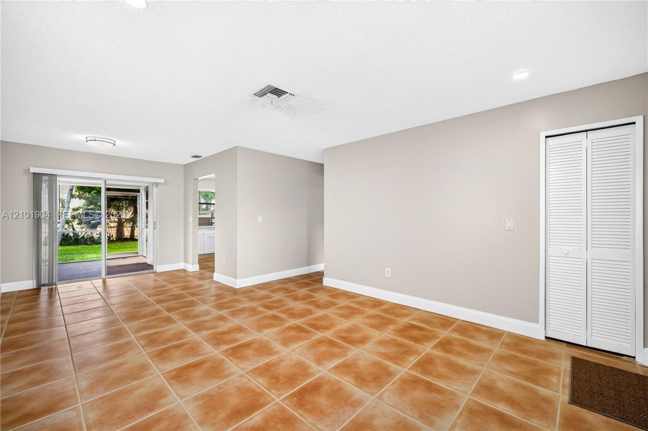 1422 S N St, Lake Worth, FL 33460 Photo