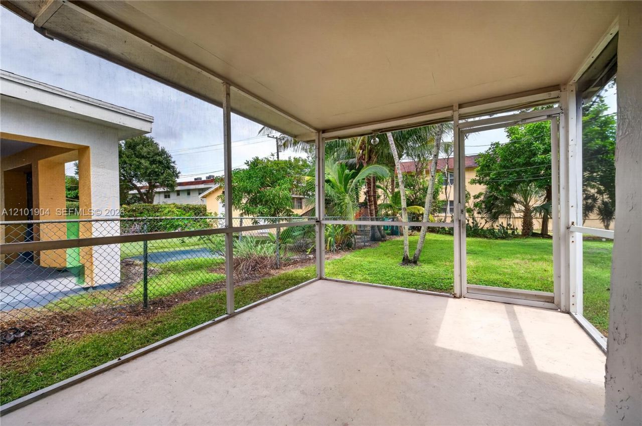 1422 S N St, Lake Worth, FL 33460 Photo
