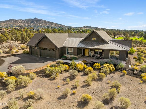 15657 SW Brasada Ranch Road, Powell Butte, OR 97753