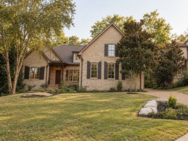 723 Azalea Ct, Franklin, TN 37064