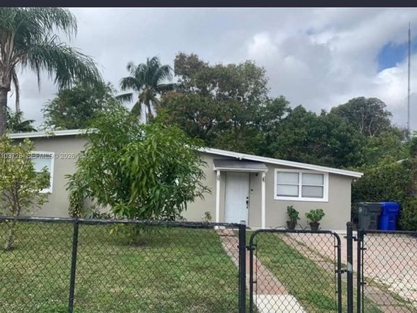3730 SW 47th Ave , West Park, FL 33023