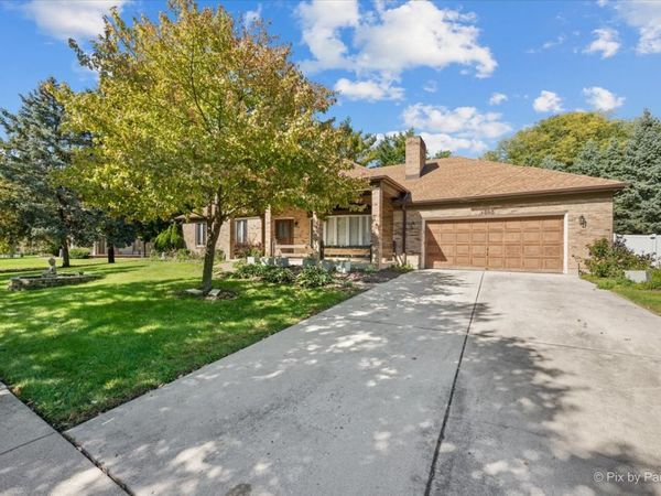 1305 Sequoia Road , Naperville, IL 60540