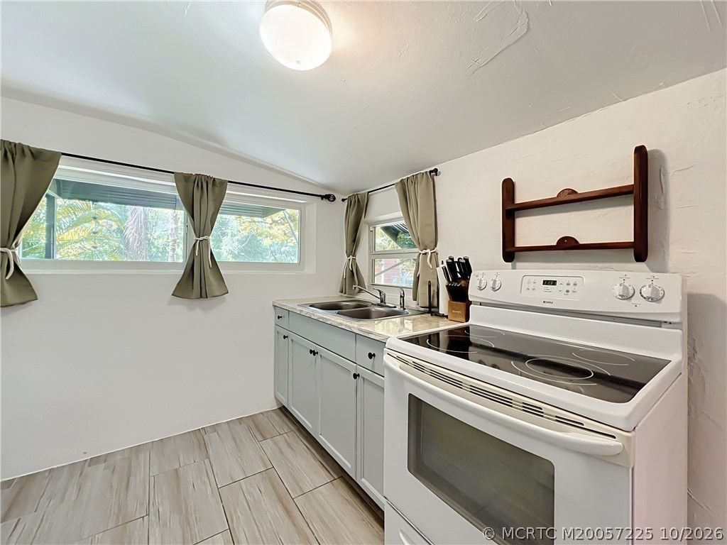 4839 Sears Street, Fort Pierce, FL 34981 Photo