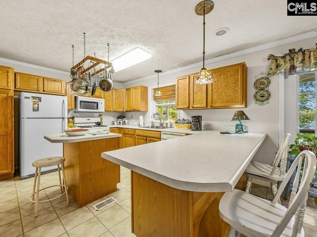 15 Bell Tel Drive  Photo 12