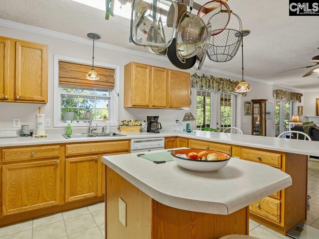 15 Bell Tel Drive  Photo 14
