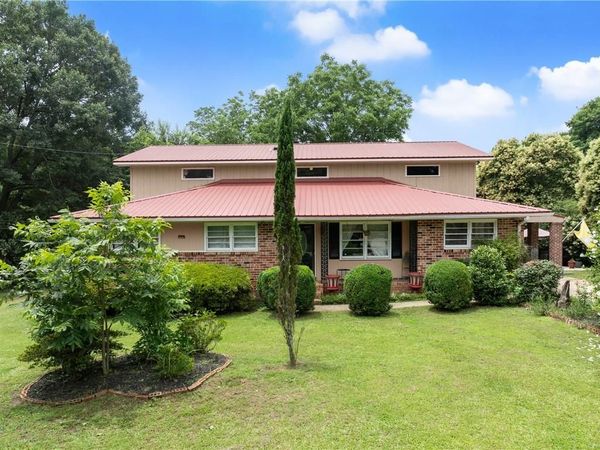157 Glendale Heights , Winterville, GA 30683