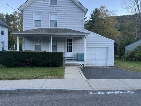 27 Maple Ave, Chester, MA 01011
