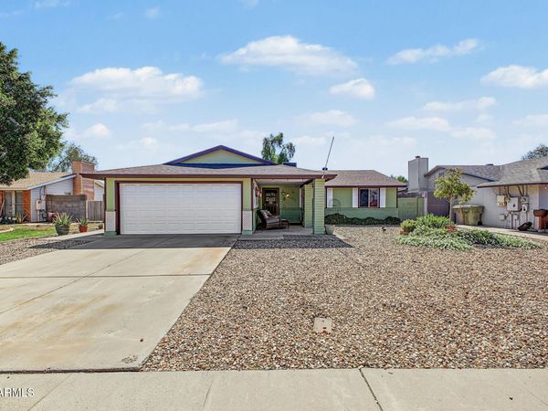 6151 W ZOE ELLA Way, Glendale, AZ 85306