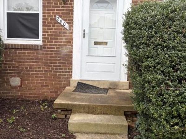 2801 IVERSON STREET , Unit 123, TEMPLE HILLS, MD 20748