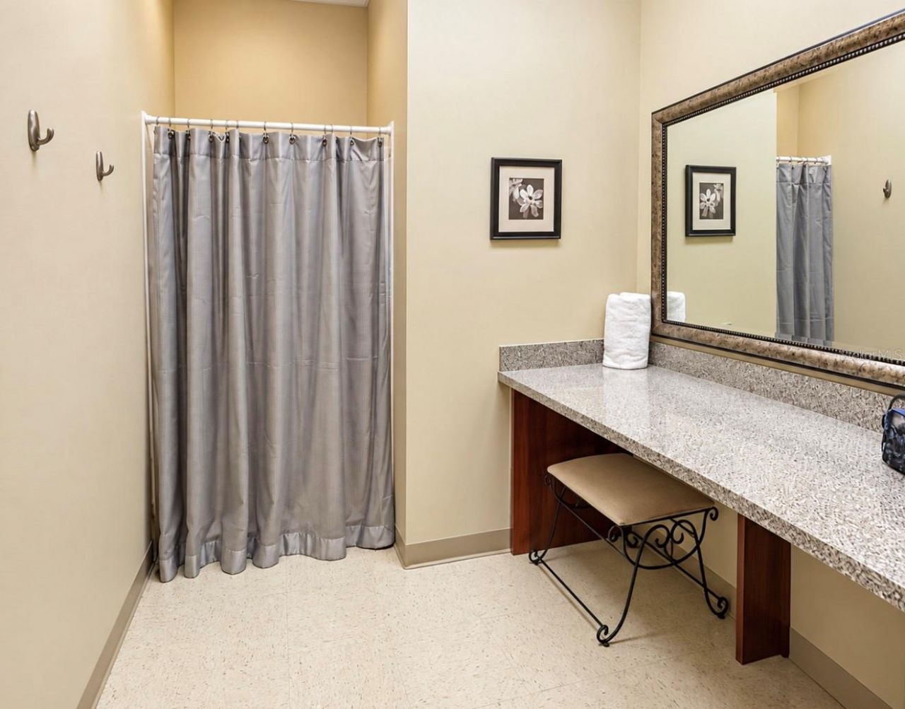 8222 118th Avenue , Unit 600, Largo, FL 33773 Photo