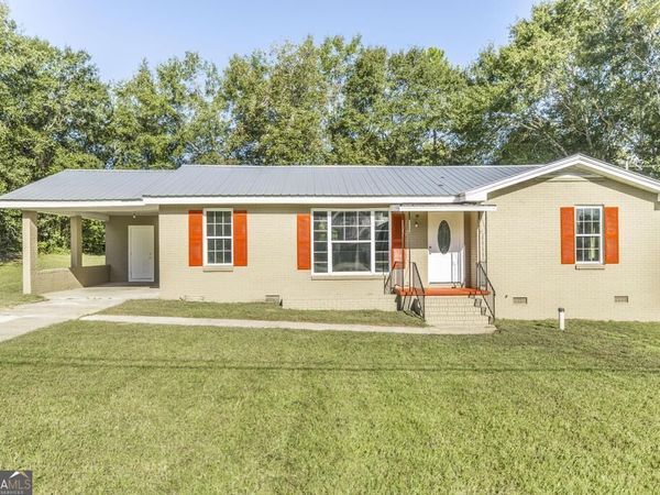 204 Thomas Street, Dublin, GA 31021