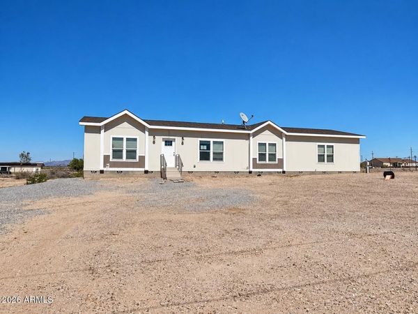 37944 W Illlini Street, Tonopah, AZ 85354