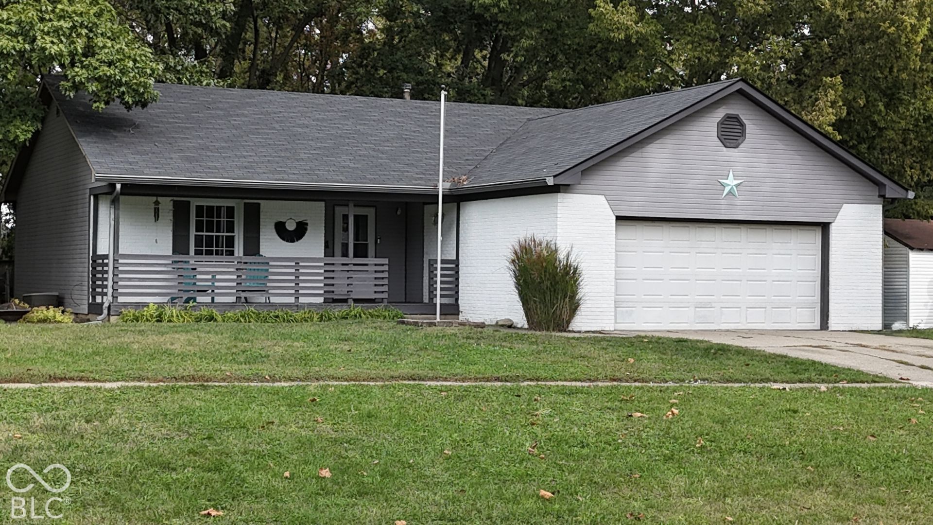 5704 Milhouse Road, Indianapolis, IN 46221 Main Photo