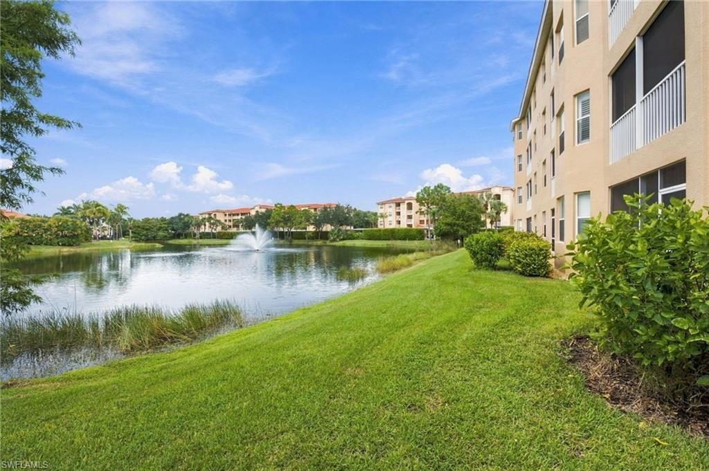 8270 Pathfinder Loop, Unit 823, Fort Myers, FL 33919 Photo