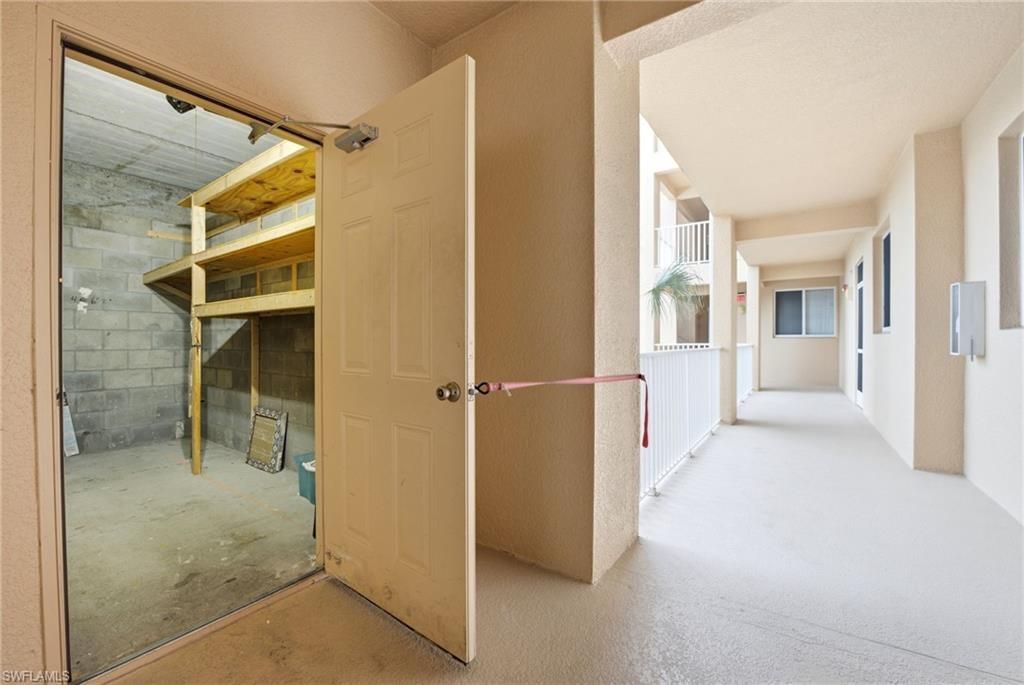8270 Pathfinder Loop, Unit 823, Fort Myers, FL 33919 Photo