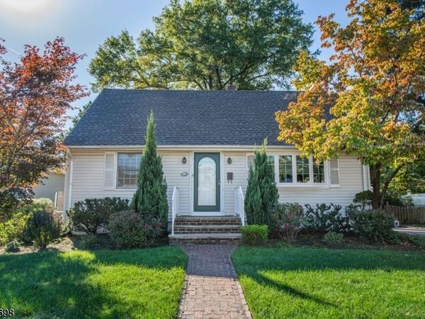 103 Newbury Pl, Riverdale, NJ 07457