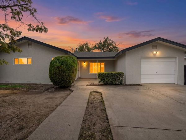 4016 Ponderosa Avenue NE, Albuquerque, NM 87110