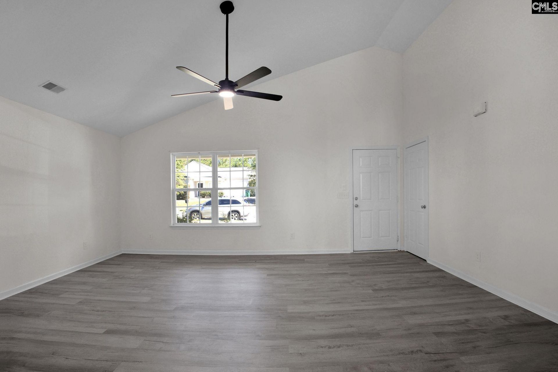 231 Hunters Mill Drive Photo 5