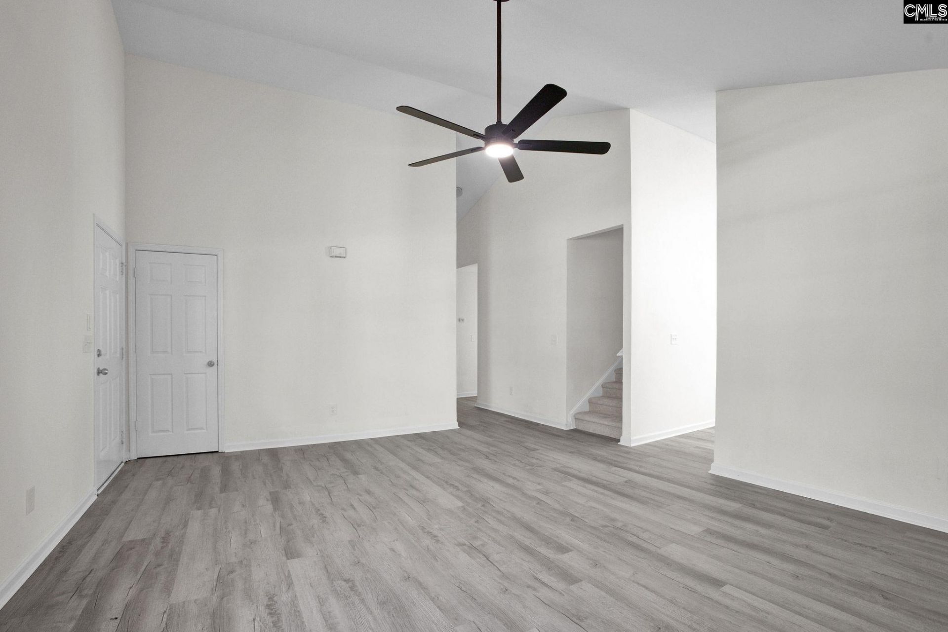 231 Hunters Mill Drive Photo 7