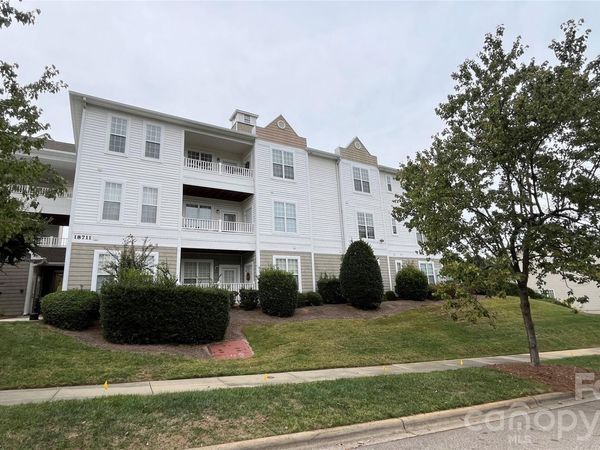 18711 Ruffner Drive, Unit 3C, Cornelius, NC 28031