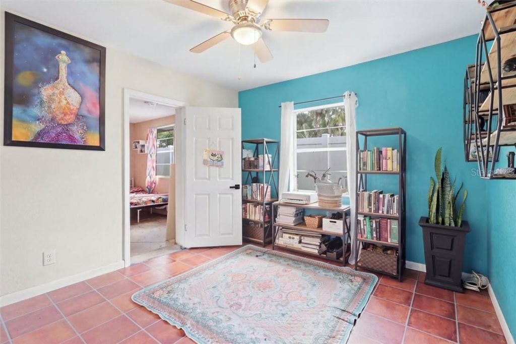 360 S Inglis Avenue, Inglis, FL 34449 Photo