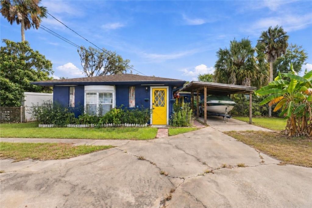 360 S Inglis Avenue, Inglis, FL 34449 Photo